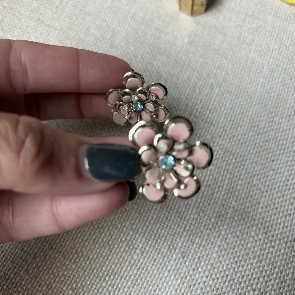 Lot Of 16 Vtg Easter/spring/ St Pats Jewlery- Clip Ons, Bracelets, Pin, Necklace
